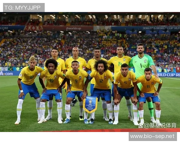 足球明星们效力于哪些球队揭示他们的职业生涯与成就 足球明星们效力于哪些球队揭示他们的职业生涯与成就